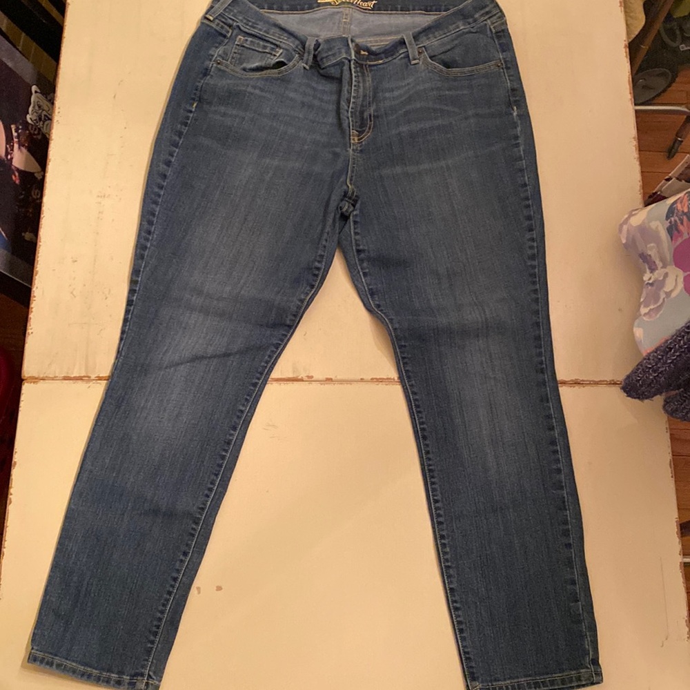 Old Navy ‘The Sweetheart’ Jeans for sale!